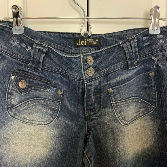 Vintage Flare Jeans - Picture 2 of 5